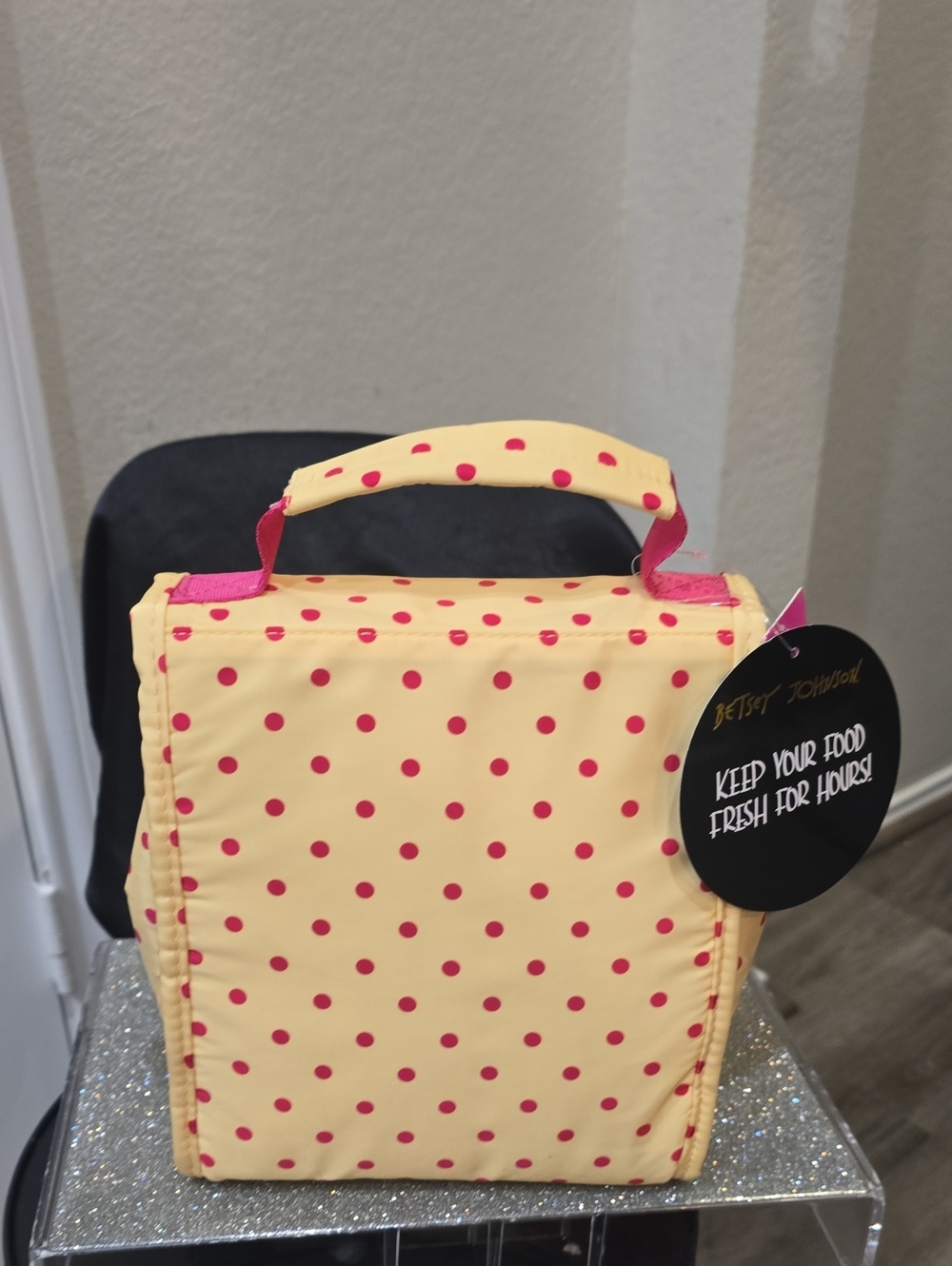 Betsey Johnson Polka Dot Flap Top Insulated Lunch Tote Bag- Yellow/Pink - Picture 6 of 8